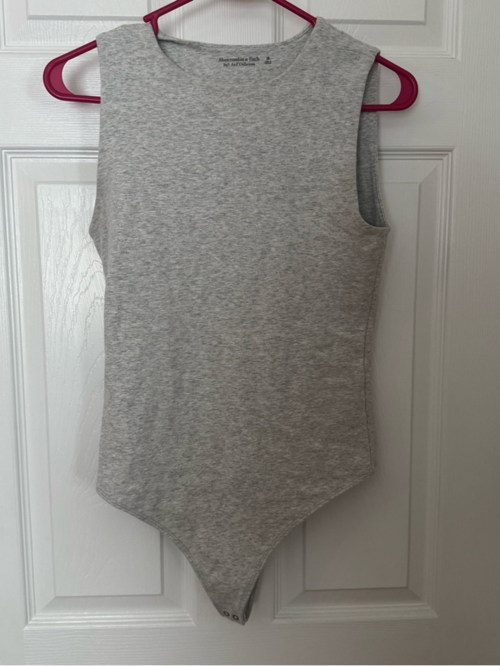Abercrombie & Fitch Women’s Gray Sleeveless Bodysuit, size medium